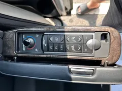 2021 Toyota Vellfire Hybrid 2.5L HV Premium, белый — фото 12