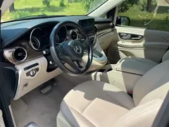 2022 Mercedes-Benz V-Class V 260 Premium, чёрный — фото 9