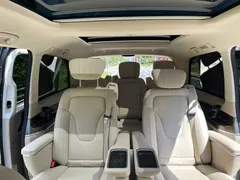 2022 Mercedes-Benz V-Class V 260 Premium, чёрный — фото 14