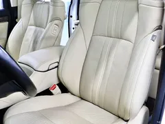 2020 Toyota Vellfire Hybrid 2.5L HV Premium, белый — фото 11