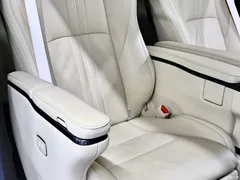 2020 Toyota Vellfire Hybrid 2.5L HV Premium, белый — фото 17