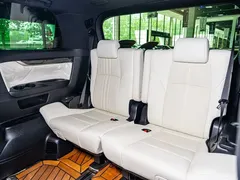 2020 Lexus LM 300h, чёрный — фото 19