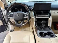 2023 Toyota Land Cruiser (imported) 3.5L AT — фото 7