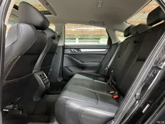 2022 Honda Accord Rui Hybrid 2.0L Rui Ling, чёрный — фото 18