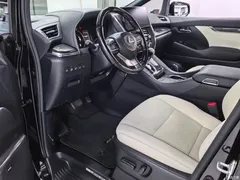 2020 Lexus LM 300h seven-seater elegant, чёрный — фото 8