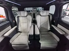 2020 Lexus LM 300h seven-seater elegant, чёрный — фото 16