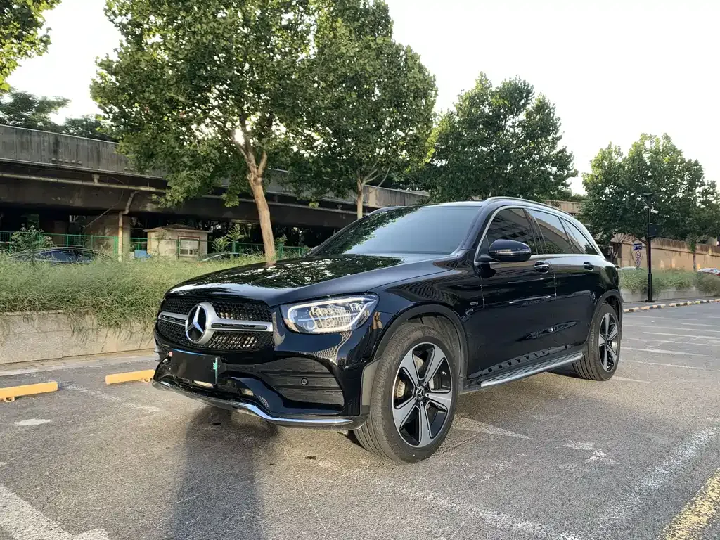 2022 Mercedes-Benz GLC 300 L 4MATIC Sport