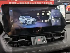 2023 Toyota Wildlander 2.0L CVT 2WD Advanced, белый — фото 12