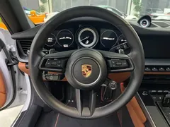 2022 Porsche 911 Targa 4 3.0T, белый — фото 12