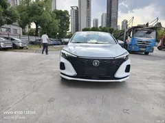 2021 Changan Eado PLUS 1.6L GDI CVT Elite, белый — фото 2