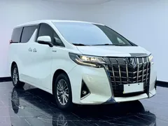 2020 Toyota Alphard Hybrid 2.5L Premium, белый — фото 3