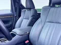 2020 Toyota Alphard Hybrid 2.5L Premium, белый — фото 4