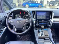 2020 Toyota Alphard Hybrid 2.5L Premium, белый — фото 18