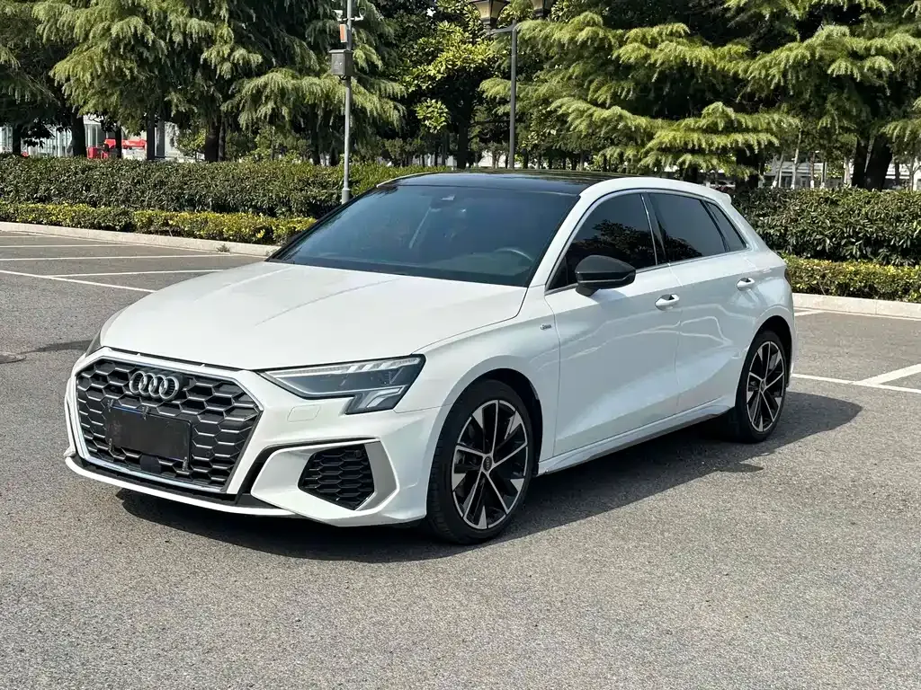 2022 Audi A3 Sportback 35 TFSI Fashion Sport
