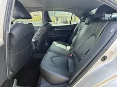 2021 Toyota Camry 2.0G Luxury — фото 6