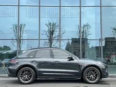 2022 Porsche Macan Macan T 2.0T — фото 3