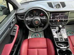 2022 Porsche Macan Macan T 2.0T — фото 9