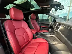 2022 Porsche Macan Macan T 2.0T — фото 13
