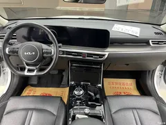 2021 Kia K5 270T CVVD refreshed, белый — фото 13