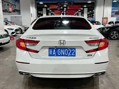 2018 Honda Accord 260TURBO Elite V, белый — фото 8