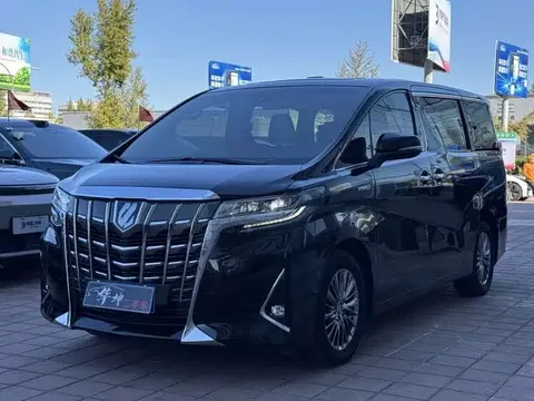 2021 Toyota Alphard Hybrid 2.5L Luxury
