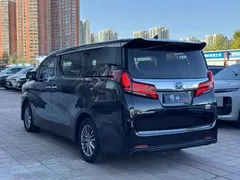 2021 Toyota Alphard Hybrid 2.5L Luxury, чёрный — фото 2