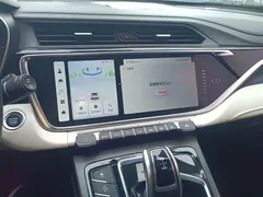 2022 Geely Atlas 1.8TD DCT, белый — фото 5