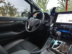 2021 Toyota Alphard Hybrid 2.5L Premium, белый — фото 17