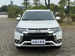2021 Mitsubishi Outlander 2.4L 4WD Enjoy 7 seats, белый — фото 11