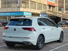 2021 Volkswagen Golf 280TSI DSG Pro, белый — фото 17