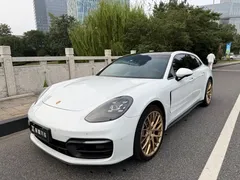 2021 Porsche Panamera 4 Sport Turismo 2.9T, белый — фото 1