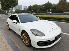 2021 Porsche Panamera 4 Sport Turismo 2.9T, белый — фото 3