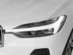 2023 Volvo XC60 Hybrid T8 PHEV 4WD Luxury, белый — фото 7
