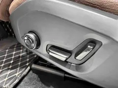 2023 Volvo XC60 Hybrid T8 PHEV 4WD Luxury, белый — фото 18