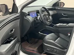 2023 Hyundai Tucson L 1.5T AT 2WD LUX Premium, белый — фото 7