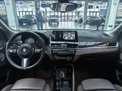 2022 BMW X1 Premium, белый — фото 12