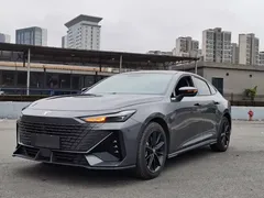 2023 Changan UNI-V iDD 1.5T 113km PHEV — фото 1