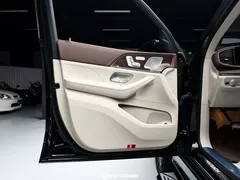 2021 Mercedes-Benz Maybach GLS 600 4MATIC, чёрный — фото 12