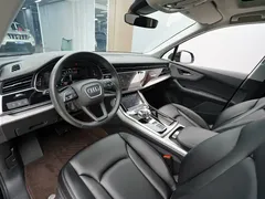 2023 Audi Q7 45 TFSI quattro S line, чёрный — фото 3