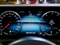 2020 Mercedes-Benz A-Class AMG A 35 L 4MATIC, белый — фото 11