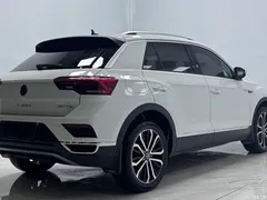 2021 Volkswagen T-ROC 280TSI DSG 2WD Comfortable and Connected — фото 6
