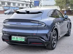 2025 Xiaomi YU7 4WD Max, синий — фото 6