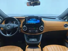2023 Mercedes-Benz Vito 2.0T Business 7-seater, чёрный — фото 14
