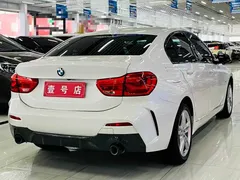 2022 BMW 1 Series 120i M Sport, белый — фото 6