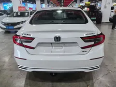 2022 Honda Accord Hybrid 2.0L, белый — фото 5