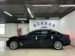 2022 BMW 5 Series 5 525Li, чёрный — фото 8