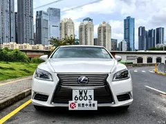 2016 Lexus LS 600hL, белый — фото 2