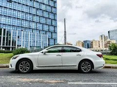 2016 Lexus LS 600hL, белый — фото 3