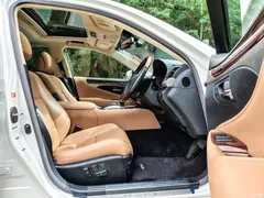 2016 Lexus LS 600hL, белый — фото 4