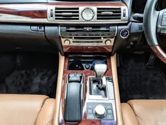 2016 Lexus LS 600hL, белый — фото 6